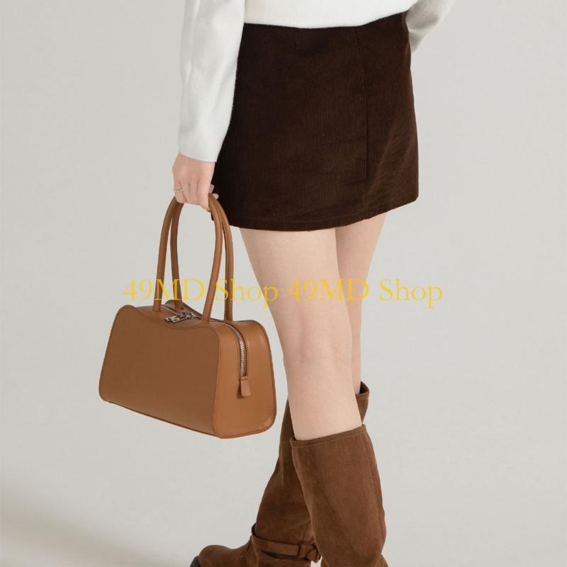 Leather Work Duffle - 49MD ショルダーバッグ 女性用 脇の下バッグ トレンディなレザー財布 ファッショントートバッグ