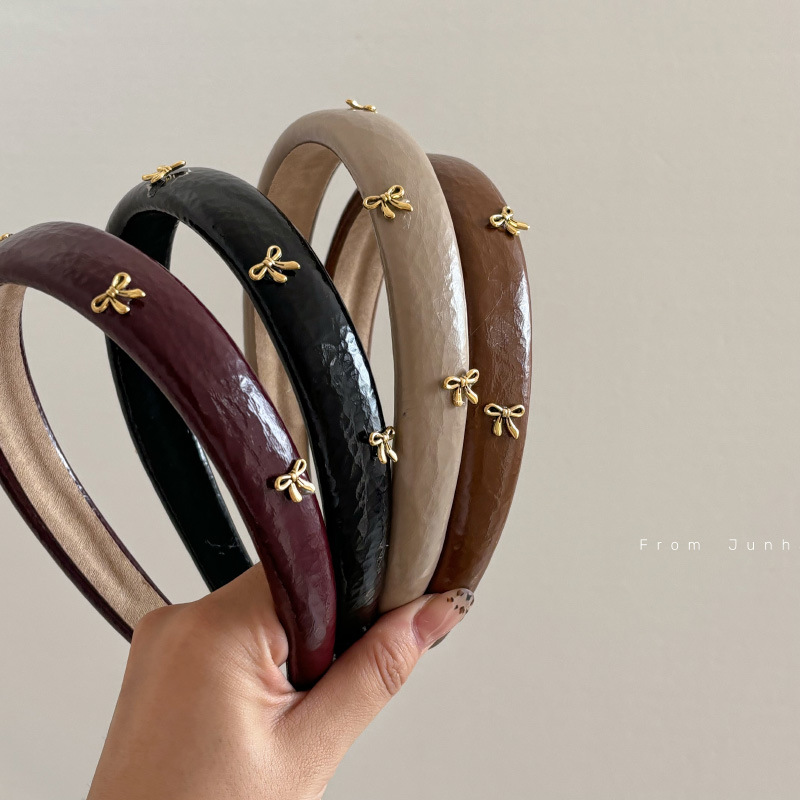金色の弓が付いたレトロな革のヘッドバンド,ヘアピン,気質,毎 - Leatherwork Pony のレビューと価格