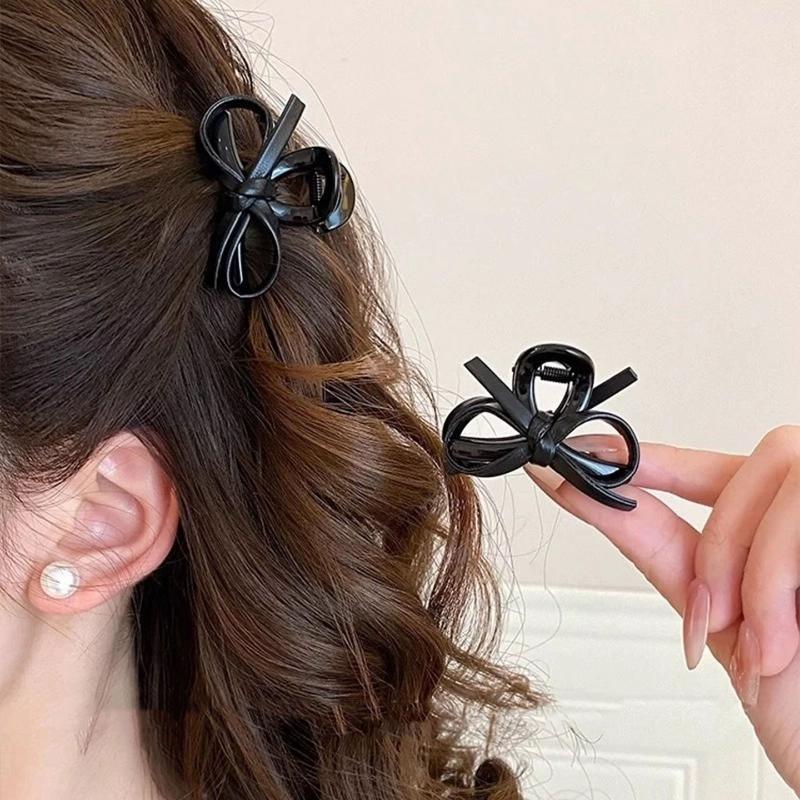 2個セット ヴィンテージレザーリボン 小さなヘアクリップ 女 - Leatherwork Pony のレビューと価格